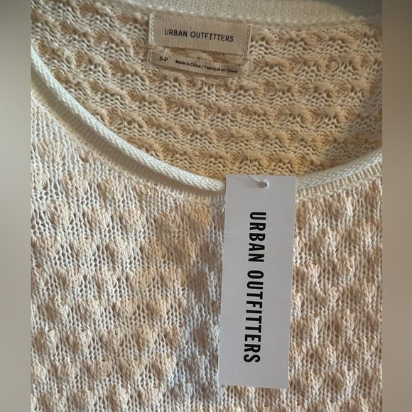 Urban Outfitters Sweater - Picture 6 of 6